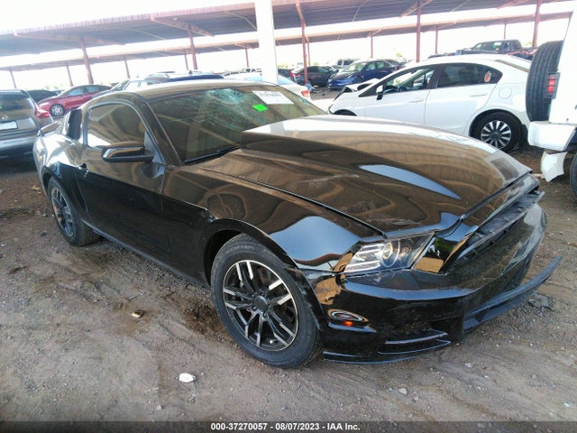 2014 FORD MUSTANG V6 VIN: 1ZVBP8AM5E5268828