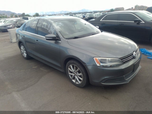 3VWD17AJXEM306798 Volkswagen Jetta Sedan Se W/connectivity