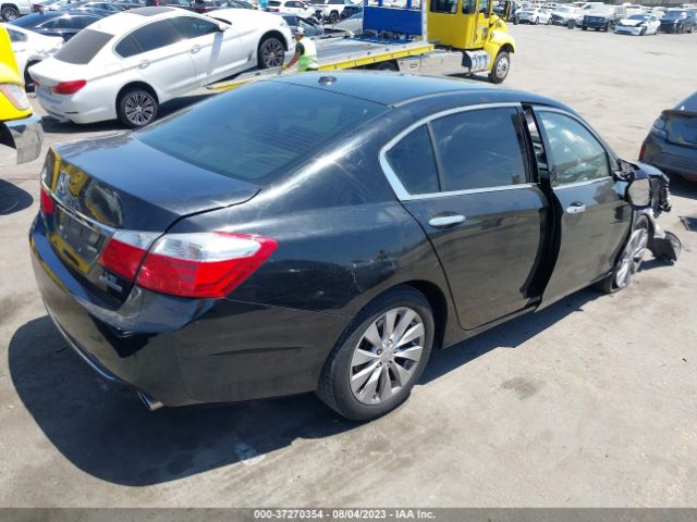 1HGCR3F98FA002027 Honda Accord Sedan Touring
