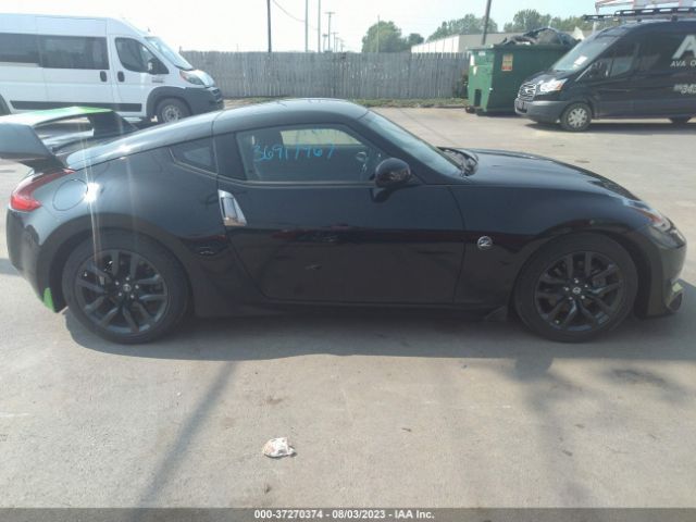 JN1AZ4EH9JM570981 Nissan 370Z COUPE