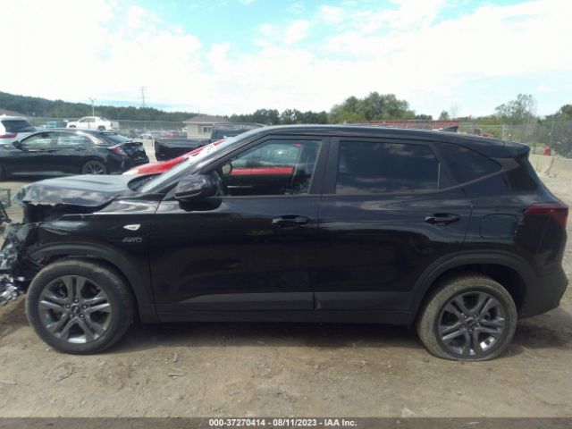 KNDEPCAA9M7048037 KIA Seltos Lx