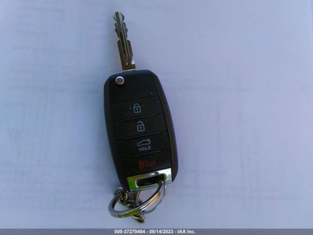 3KPFK4A78JE262493 KIA FORTE LX