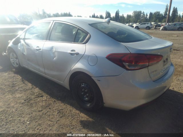3KPFK4A78JE262493 KIA FORTE LX