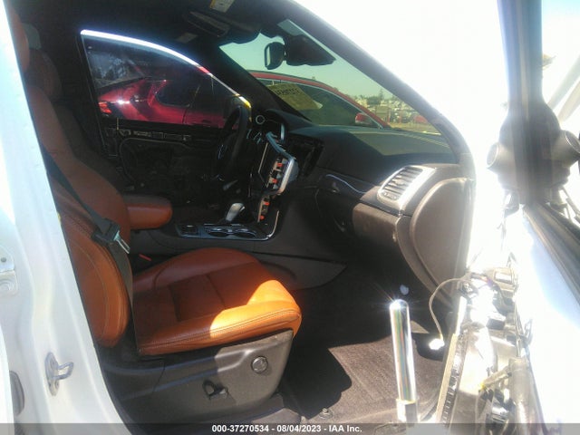 1C4RJFDJ6GC489006 Jeep Grand Cherokee Srt