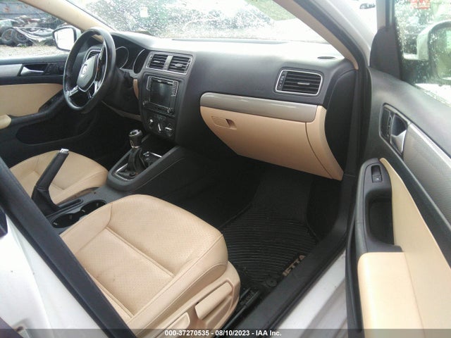 3VWB67AJ6HM321912 Volkswagen Jetta 1.4t Se