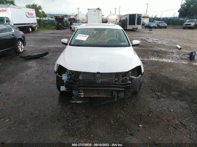 3VWB67AJ6HM321912 Volkswagen Jetta 1.4t Se