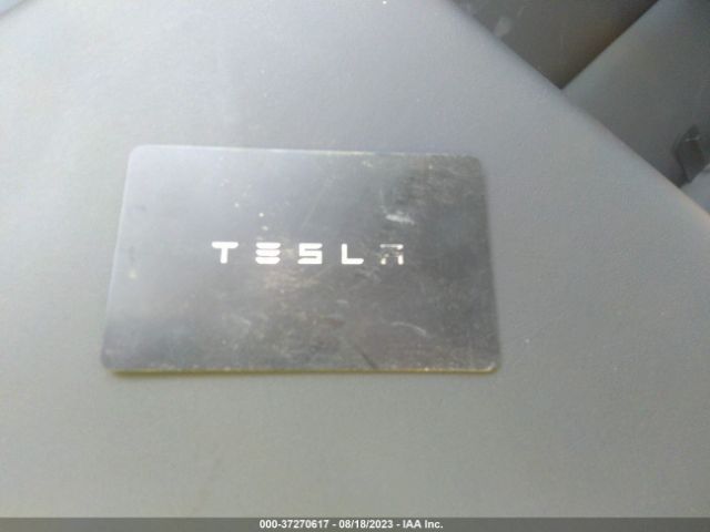 5YJ3E1EA2PF498963 Tesla MODEL 3