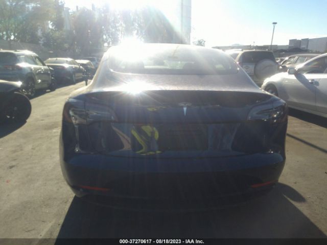 5YJ3E1EA2PF498963 Tesla MODEL 3