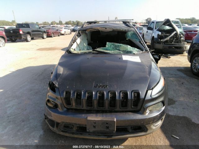 1C4PJLAS3HW561587 Jeep Cherokee Altitude