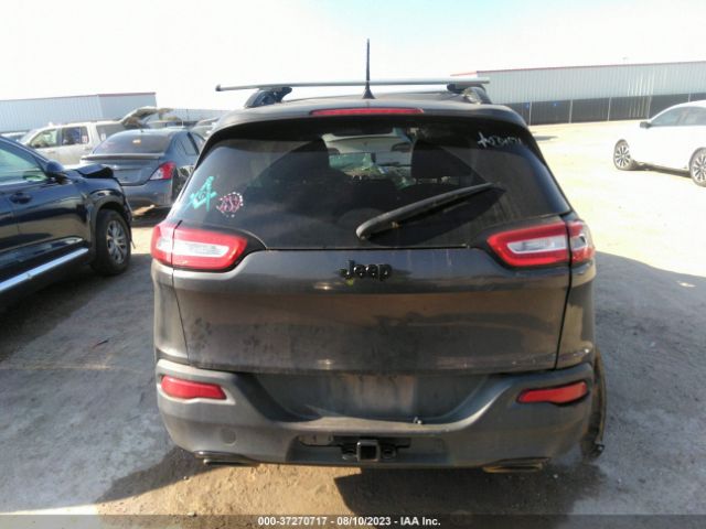 1C4PJLAS3HW561587 Jeep Cherokee Altitude