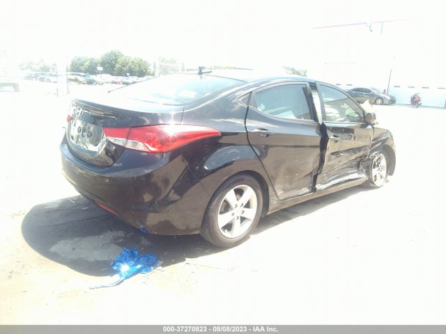 2013 HYUNDAI ELANTRA GLS VIN: KMHDH4AE9DU577549