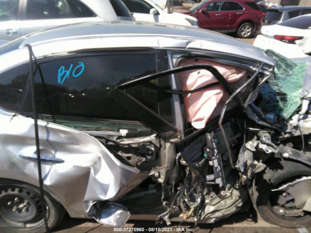 3N1AB7AP0KY326203 Nissan SENTRA S