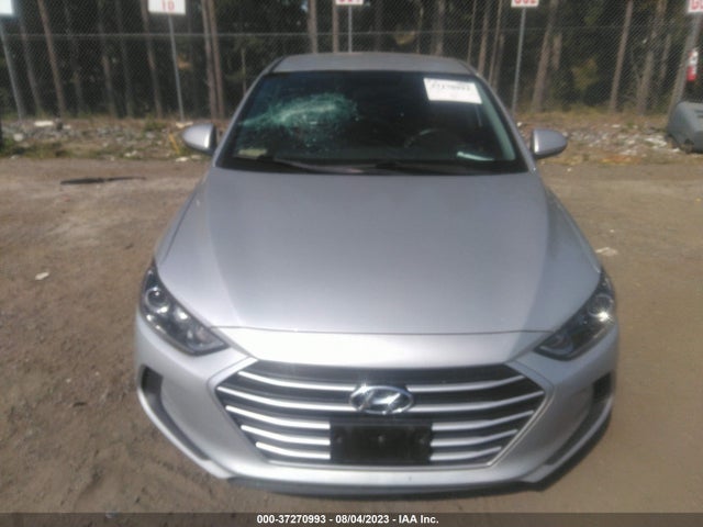 Hyundai ELANTRA SEL 2018 5NPD84LF0JH338584 Image 4