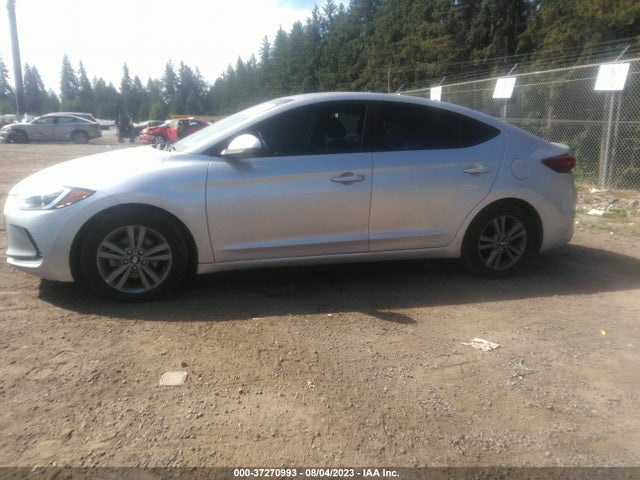 Hyundai ELANTRA SEL 2018 5NPD84LF0JH338584 Image 6
