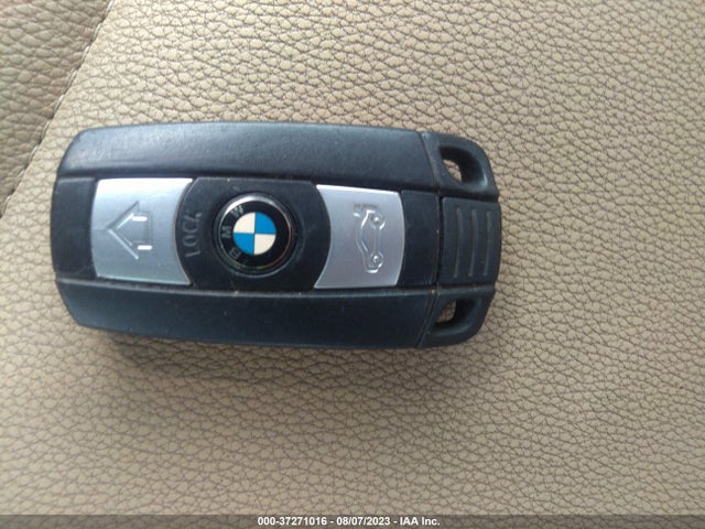 2008 BMW 3 SERIES 328XI VIN: WBAVC73518KP39064