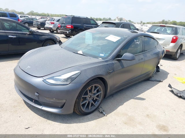 Tesla Model 3 Long Range 2022 5YJ3E1EBXNF207616 Image 2