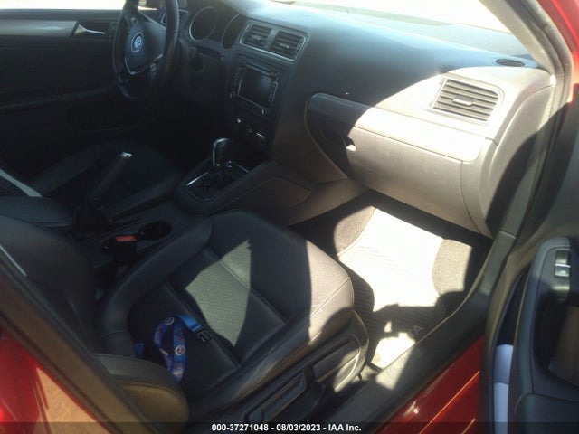 3VWD17AJ1FM303287 Volkswagen Jetta Sedan 1.8t Se W/connectivity