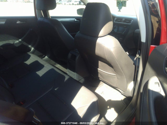 3VWD17AJ1FM303287 Volkswagen Jetta Sedan 1.8t Se W/connectivity
