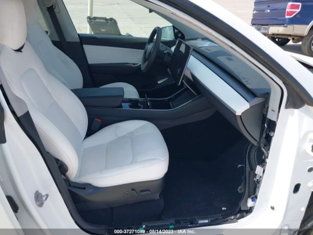 5YJYGDEE5MF090070 Tesla Model Y Long Range