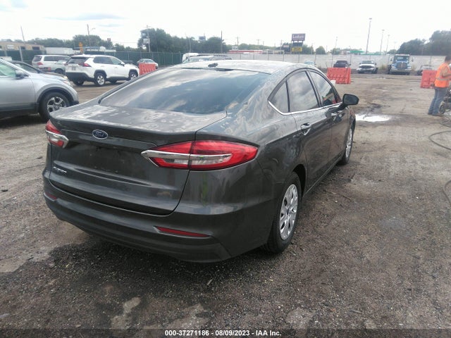 Ford FUSION S 2019 3FA6P0G75KR283335 Image 4