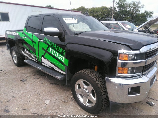2015 1GC1KWEG9FF585268 main image