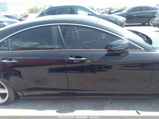 WDDLJ9BBXEA093744 Mercedes-Benz Cls-class Cls 550