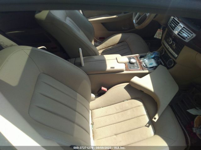 WDDLJ9BBXEA093744 Mercedes-Benz Cls-class Cls 550