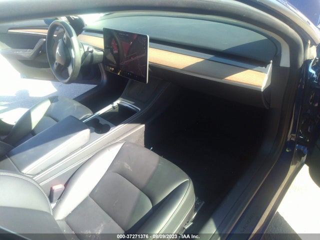 Tesla MODEL 3 2023 5YJ3E1EA0PF403607 Image 5