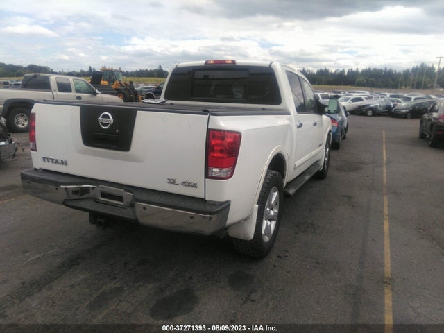 2011 NISSAN TITAN SL VIN: 1N6AA0EC7BN304806