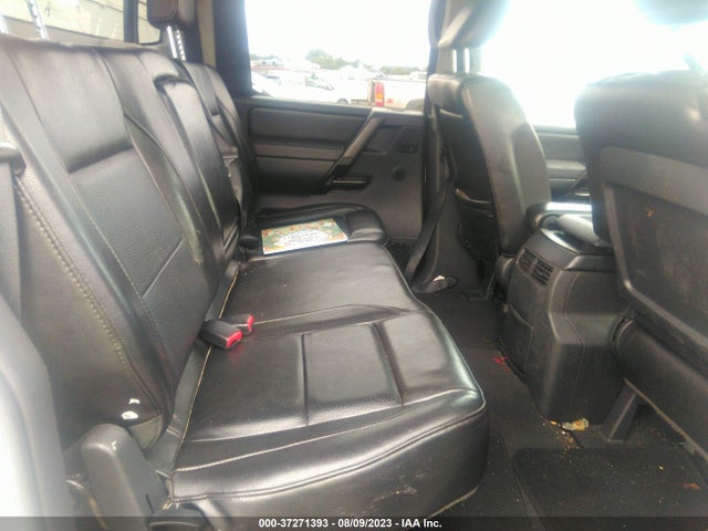 2011 NISSAN TITAN SL VIN: 1N6AA0EC7BN304806