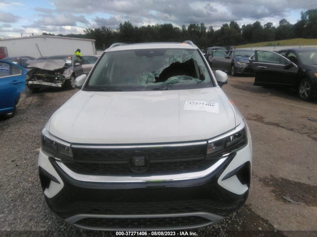 3VVEX7B24PM303591 Volkswagen TAOS SE