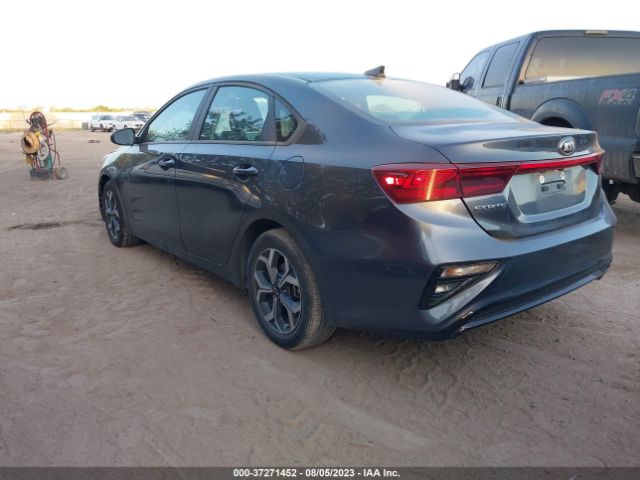 3KPF24AD2ME334590 KIA Forte Lxs