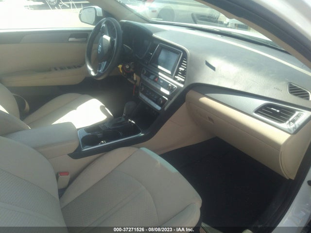 Hyundai SONATA SE 2019 5NPE24AF7KH735591 Image 10