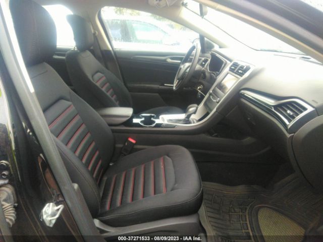 3FA6P0HD3ER378517 Ford FUSION SE