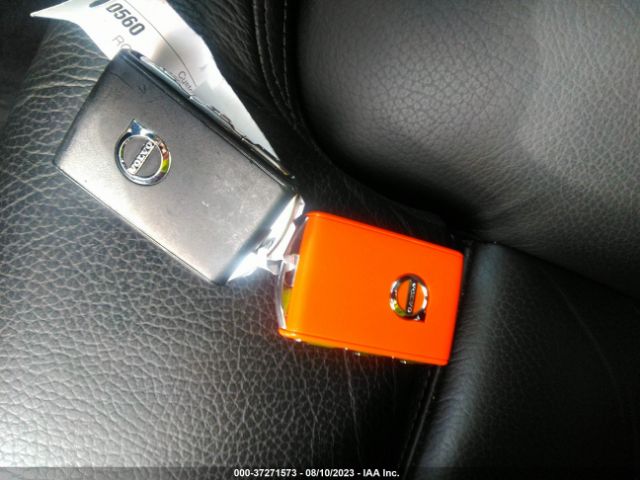 7JRBR0FL4NG162200 Volvo S60 Recharge Inscription