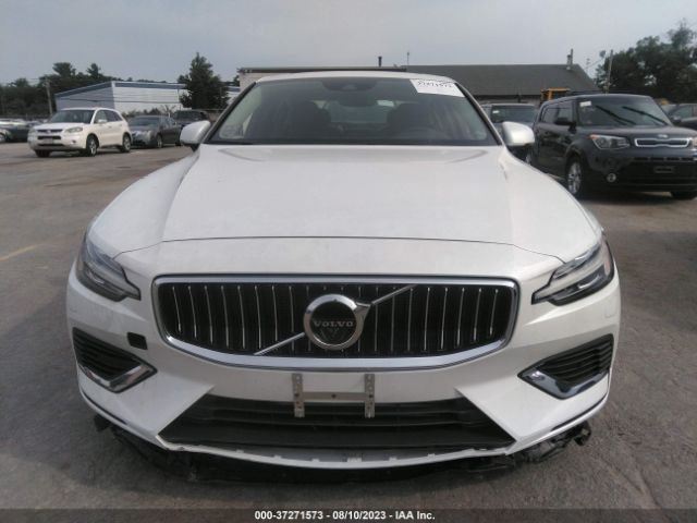 7JRBR0FL4NG162200 Volvo S60 Recharge Inscription