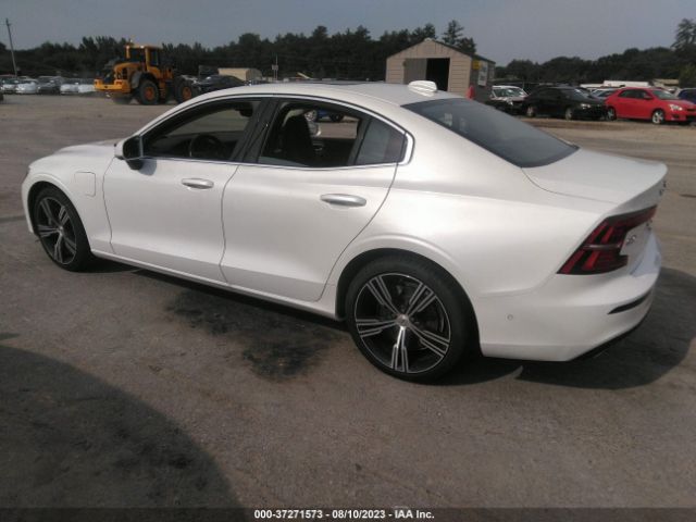 7JRBR0FL4NG162200 Volvo S60 Recharge Inscription