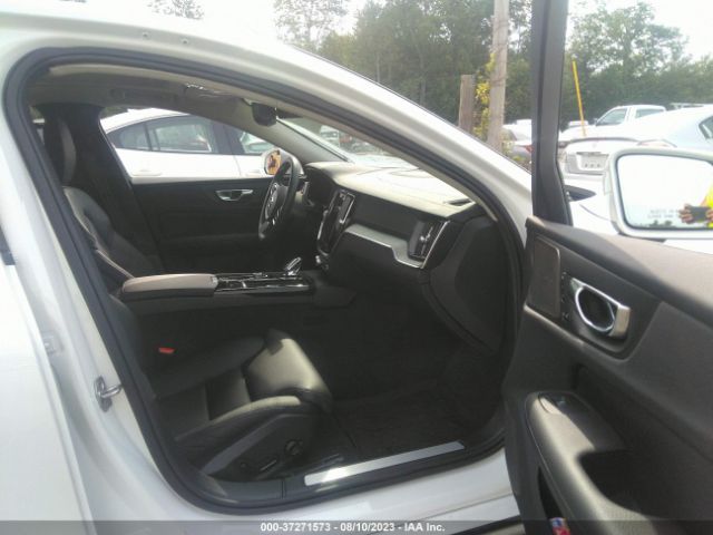 7JRBR0FL4NG162200 Volvo S60 Recharge Inscription