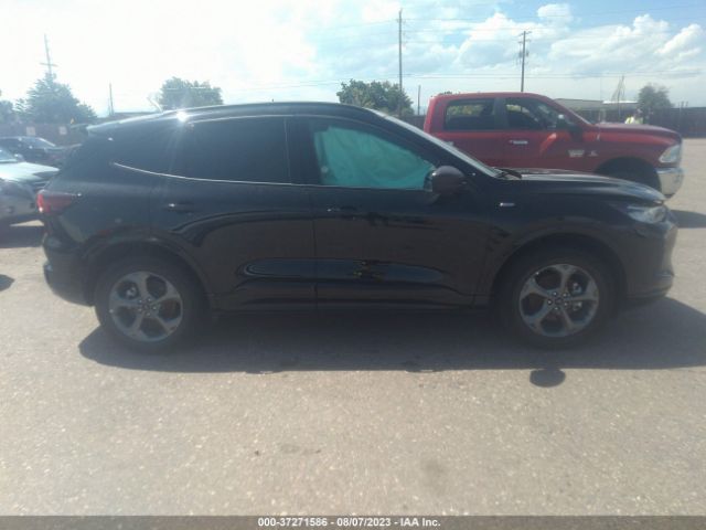 1FMCU9MN2PUA08367 Ford Escape St-line