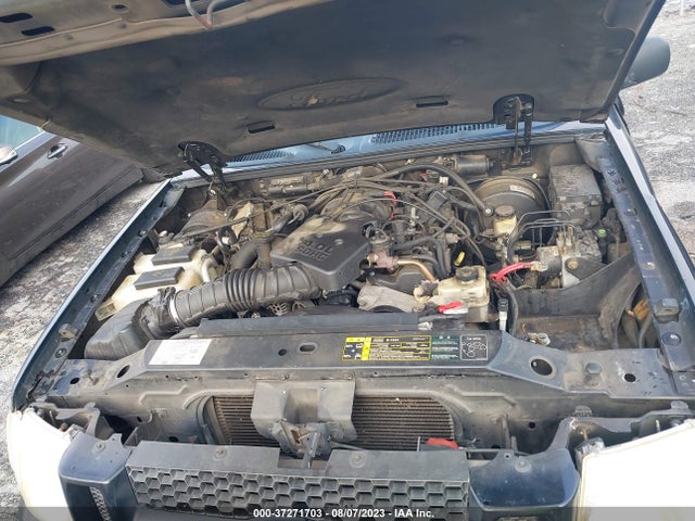 2005 FORD EXPLORER SPORT TRAC XLS/XLT VIN: 1FMZU77K15UB51503