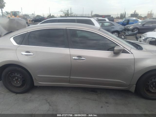 1N4AL3AP0FN904604 Nissan Altima 2.5 S
