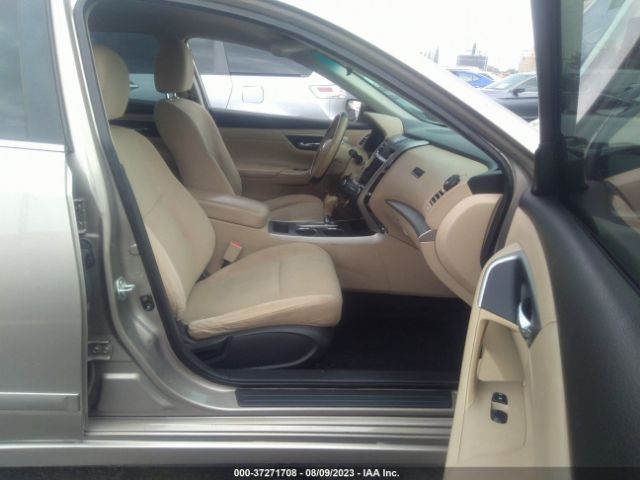 1N4AL3AP0FN904604 Nissan Altima 2.5 S