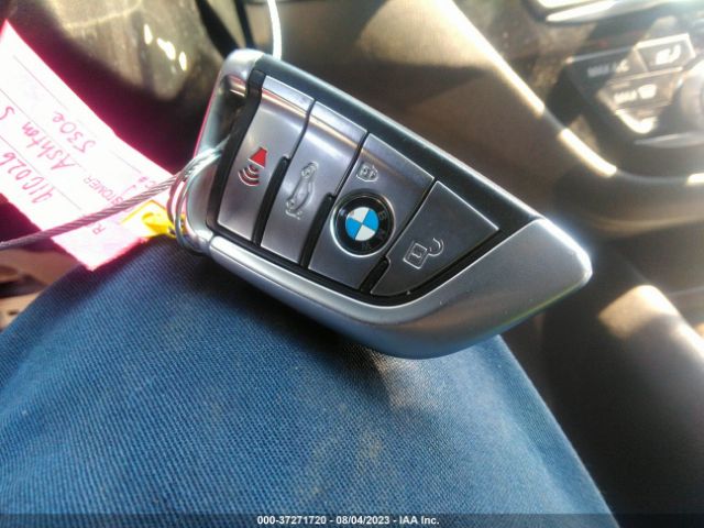 WBAJB1C59JB083703 BMW 530e Xdrive Iperformance