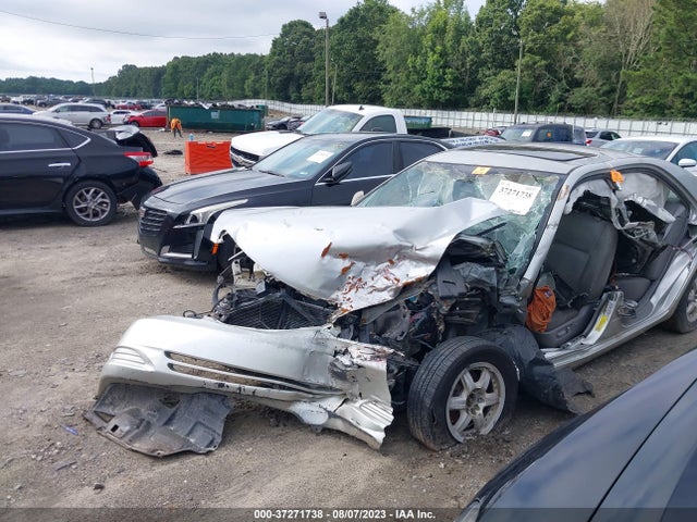 2004 TOYOTA CAMRY LE/XLE VIN: 4T1BF30K24U584972