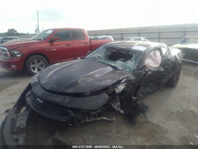 Chevrolet Camaro 2lt 2023 1G1FD1RS8P0139661 Image 2