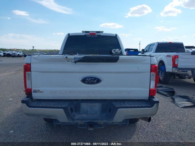 1FT7X2B65JEB49886 Ford Super Duty F-250 Srw Xl/xlt/lariat