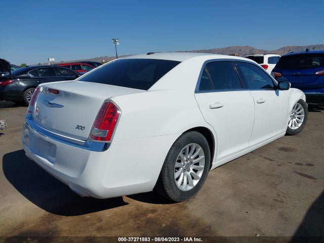 2C3CCAAG7EH289164 Chrysler 300