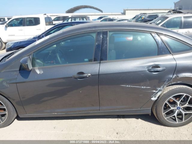1FADP3FE5JL313794 Ford FOCUS SE