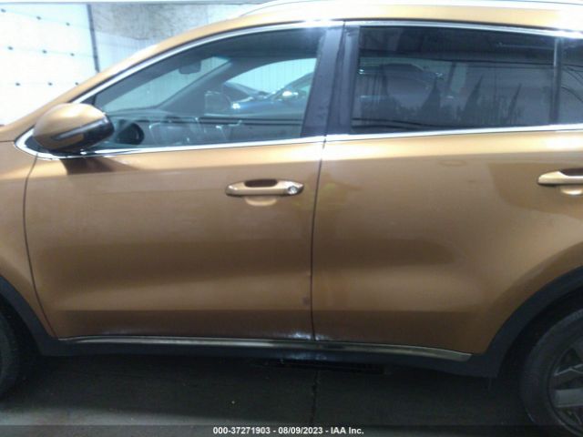 KNDP6CAC7M7886452 KIA SPORTAGE S