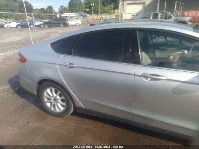 3FA6P0G70FR221539 Ford FUSION S